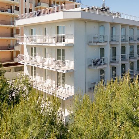 Hotel Velia Grottammare Exterior foto