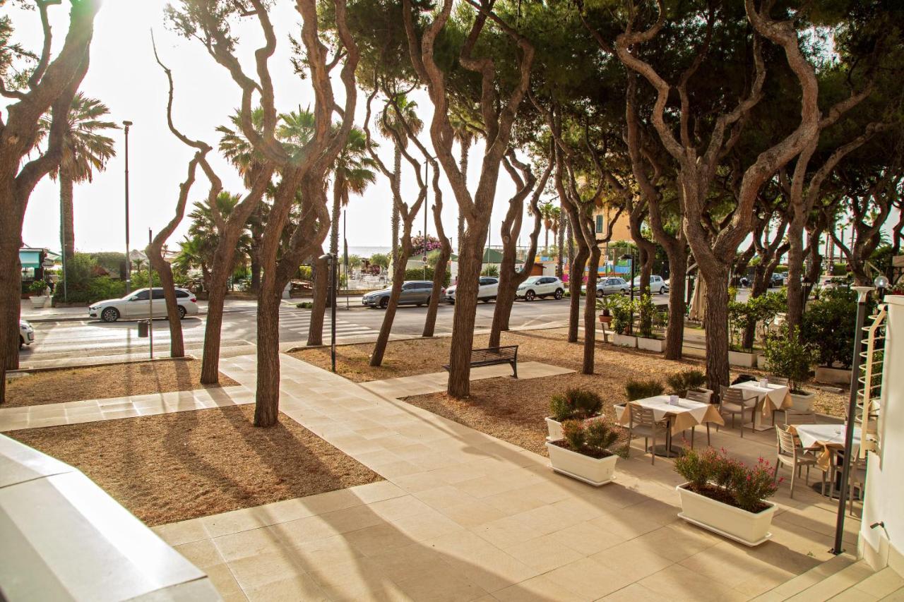 Hotel Velia Grottammare Exterior foto