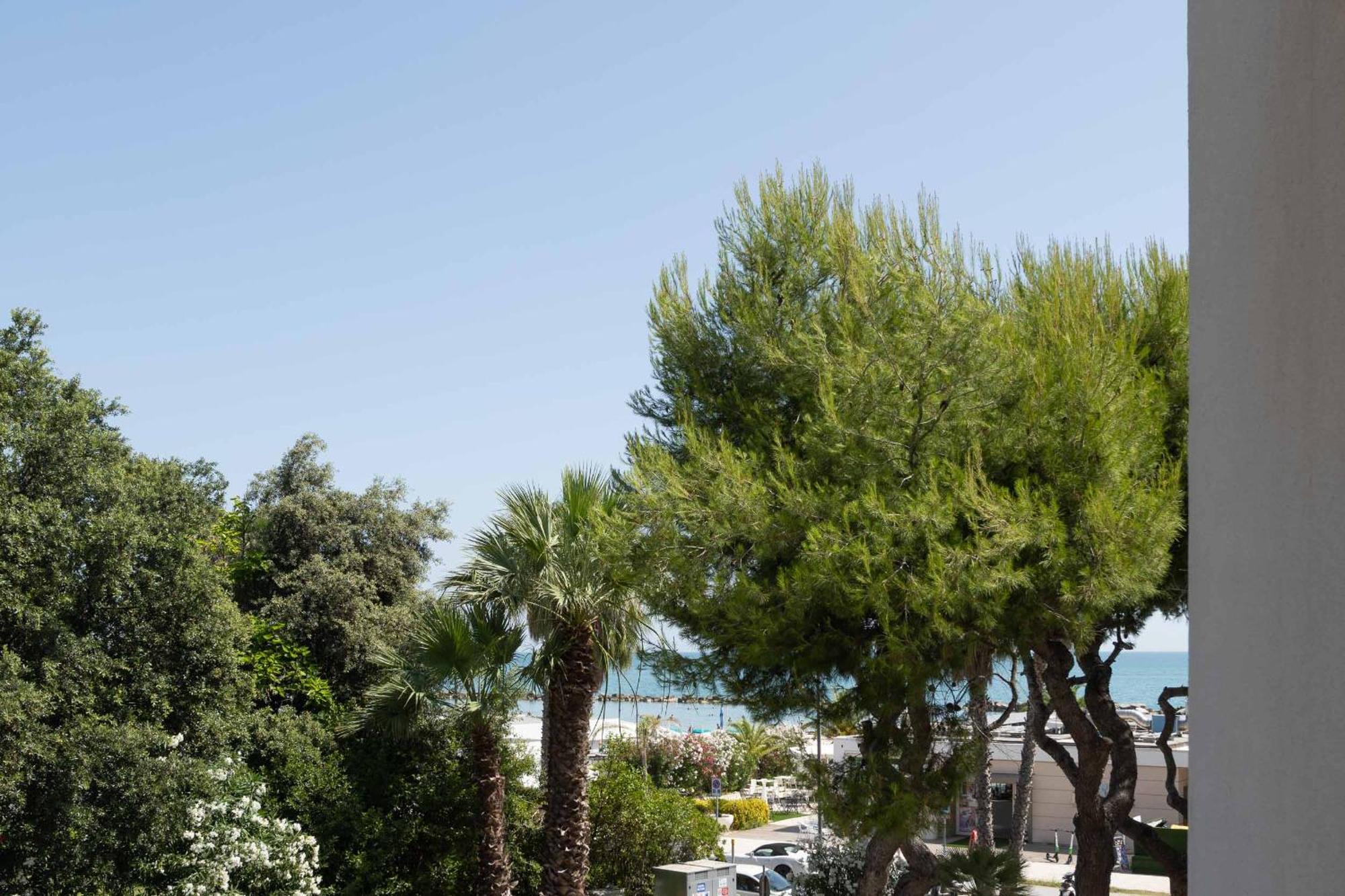 Hotel Velia Grottammare Exterior foto